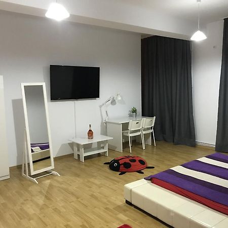 Central Park Studios Bucureşti Ngoại thất bức ảnh