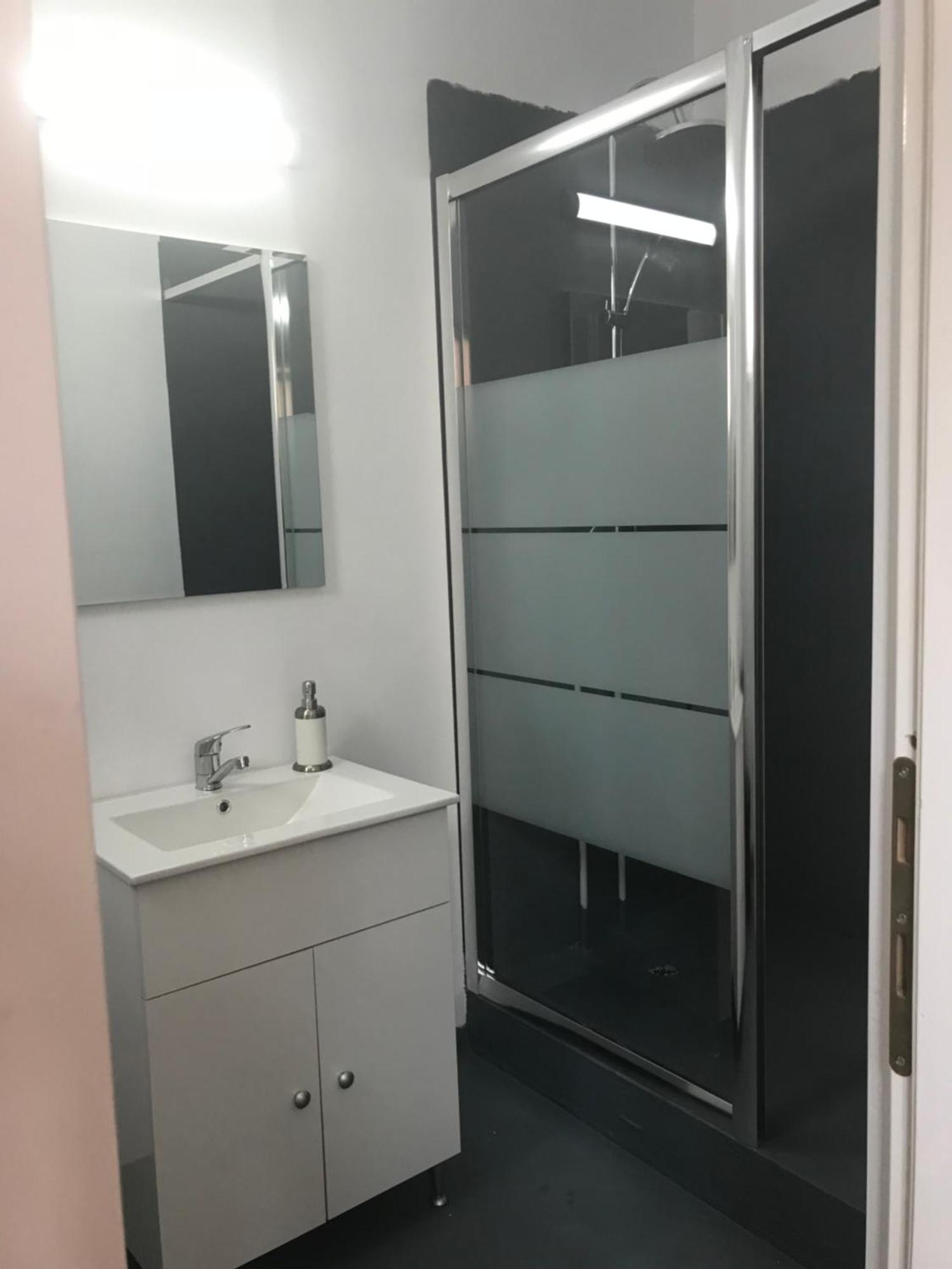 Central Park Studios Bucureşti Ngoại thất bức ảnh