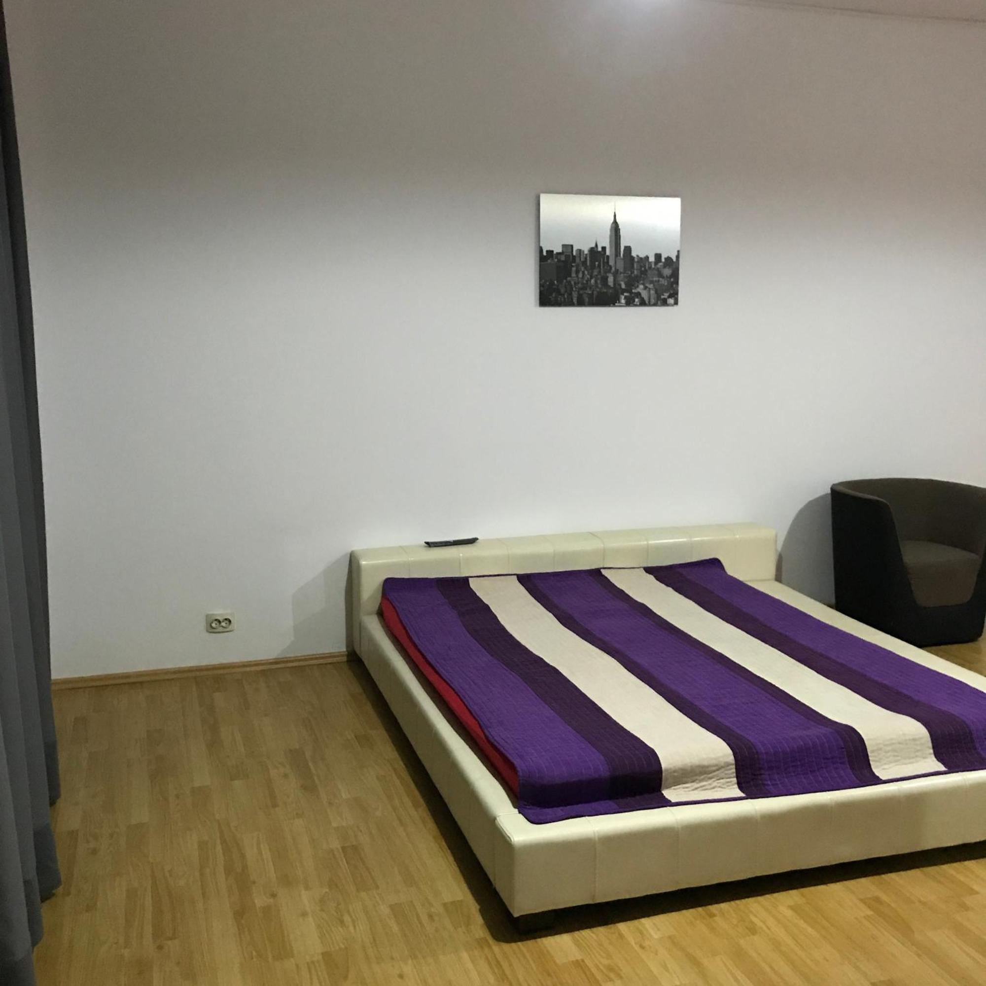 Central Park Studios Bucureşti Ngoại thất bức ảnh