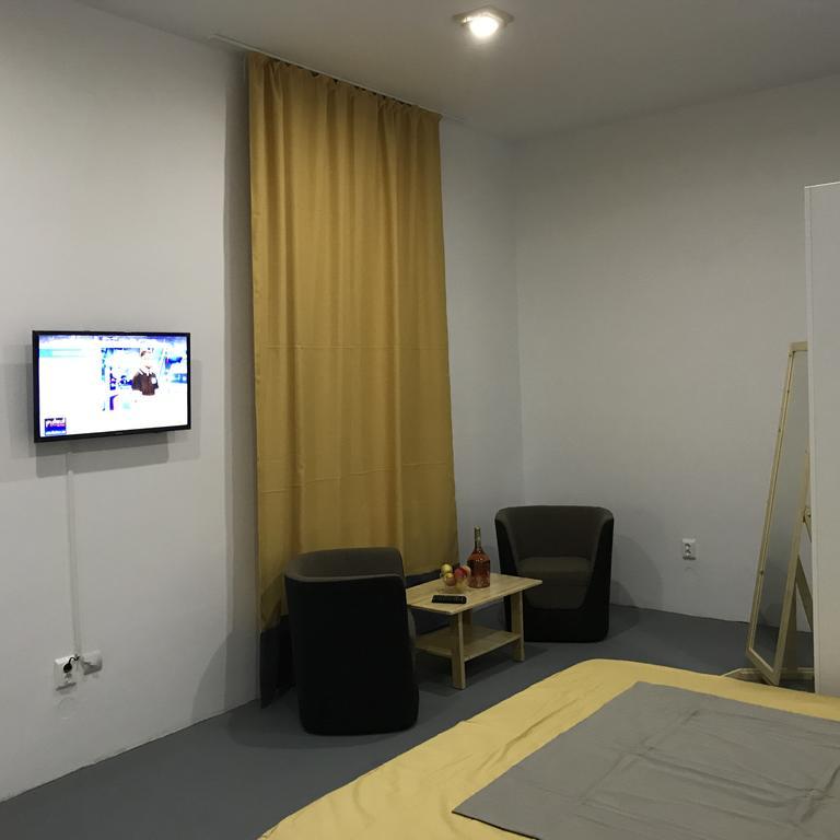 Central Park Studios Bucureşti Ngoại thất bức ảnh