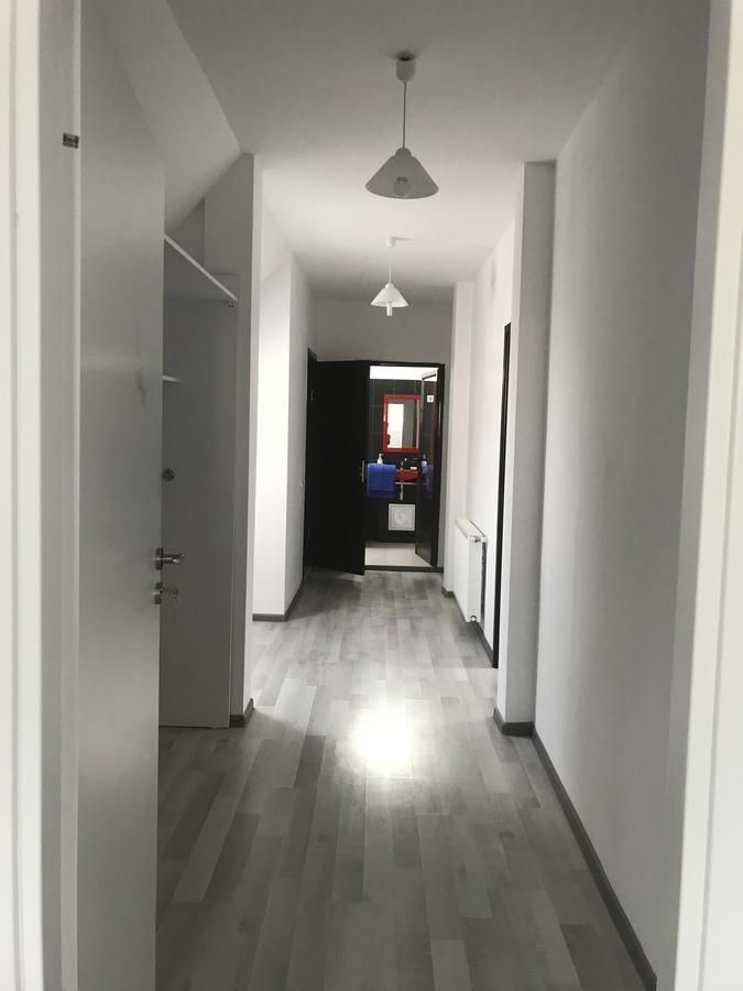Central Park Studios Bucureşti Ngoại thất bức ảnh
