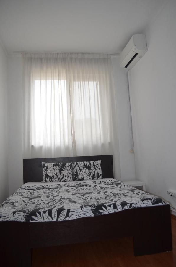 Central Park Studios Bucureşti Ngoại thất bức ảnh